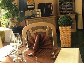 Hotel Restaurant Des Portes De Meuse Nancy Bagian luar foto